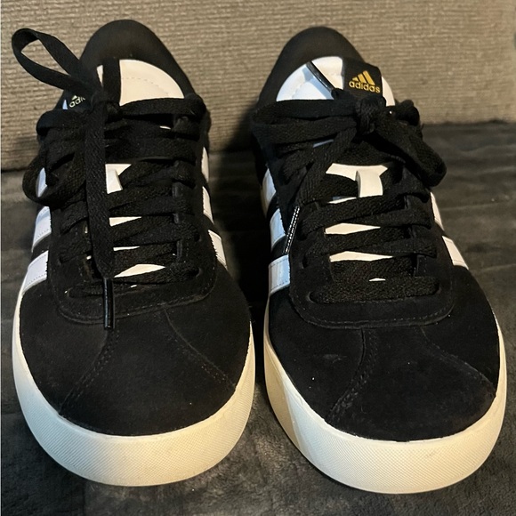 Adidas Black and White Sneakers with Gold Logo - Picture 2 of 9